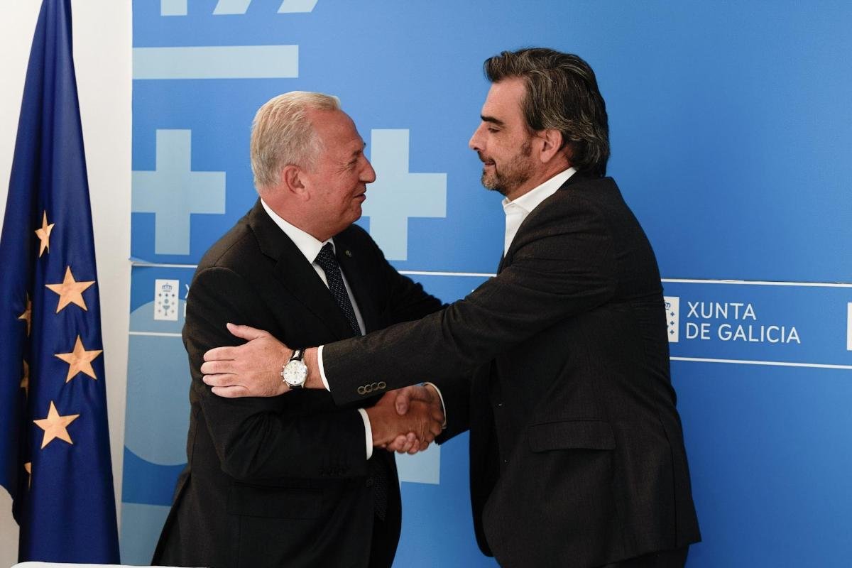 La Xunta actualiza el convenio con el Consello Galego dos Procuradores para cubrir gastos de