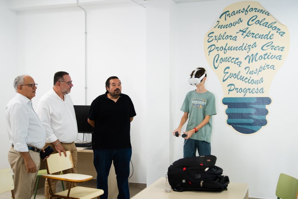 La Gomera inaugura su primer centro integrado de formación profesional en la isla