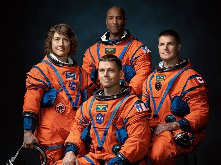 Astronautas de Artemis II están preparados y emocionados por explorar la cara oculta de la Luna