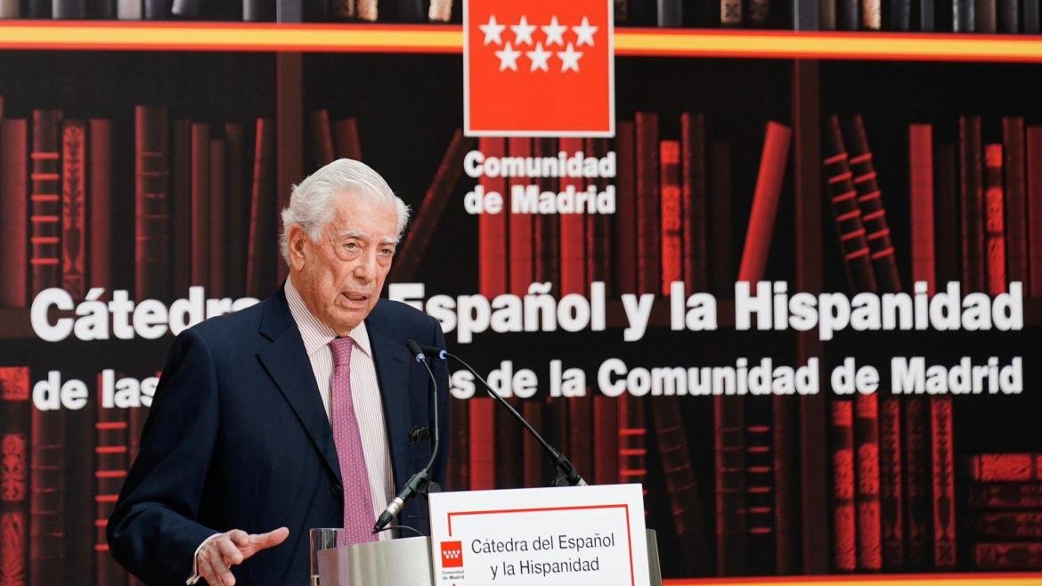 La Comunidad de Madrid rendirá homenaje a Vargas Llosa con un ciclo de cine de sus novelas