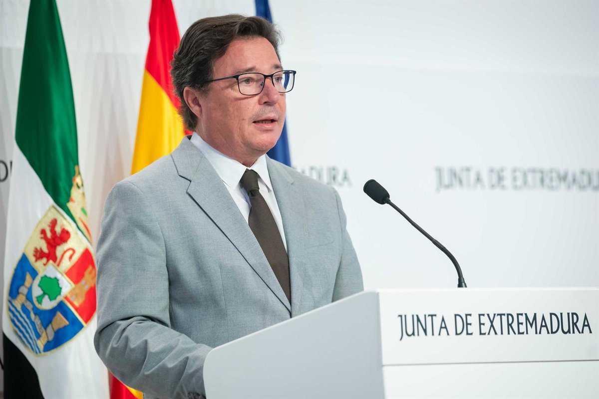 Extremadura ofrece hasta 24.500 euros en ayudas para la contratación de parados de larga duración