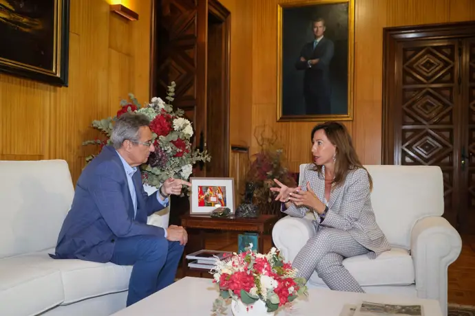 Vox apoya aumentar las tasas e impuestos del IPC y sugiere bonificar la plusvalía en segundas