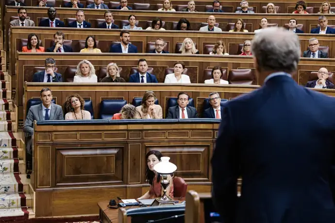 Feijóo sostiene que el único motor de Sánchez es el temor por la corrupción, mientras el