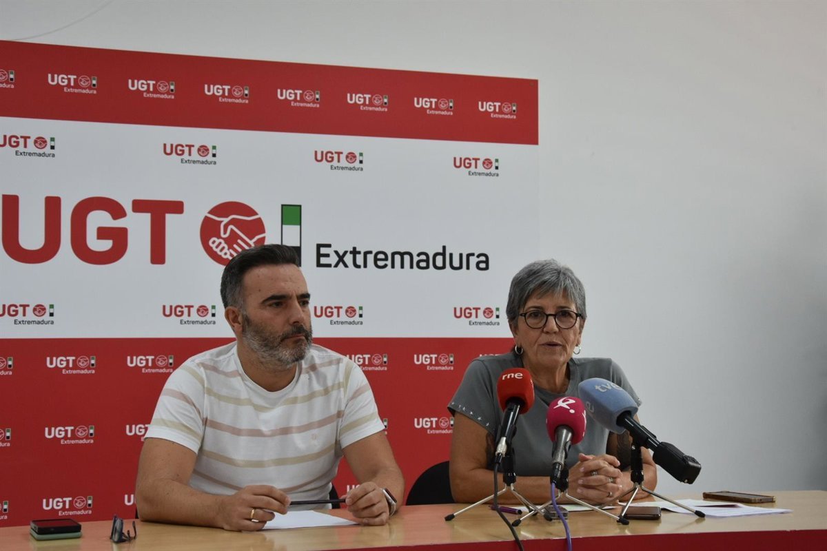 UGT Extremadura destaca la jornada de 37,5 horas y los PGEx pactados como objetivos del nuevo curso