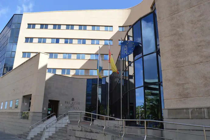 Dieciocho detenidos en Tenerife por su implicación en una operación contra el narcotráfico