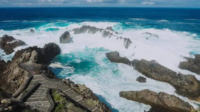 Cielos despejados y temperaturas estables en Canarias; se prevé alerta amarilla por vientos y