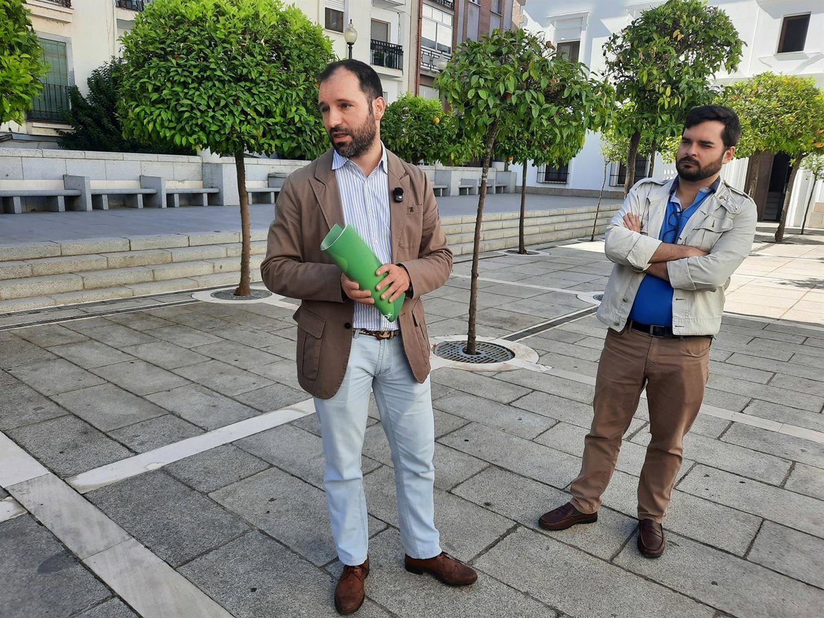 Vox culpa a Guardiola por el transporte escolar y critica el gasto innecesario en la situación