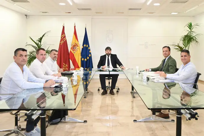 López Miras apoya la demanda de más agentes para Policía y Guardia Civil en la Región de Murcia
