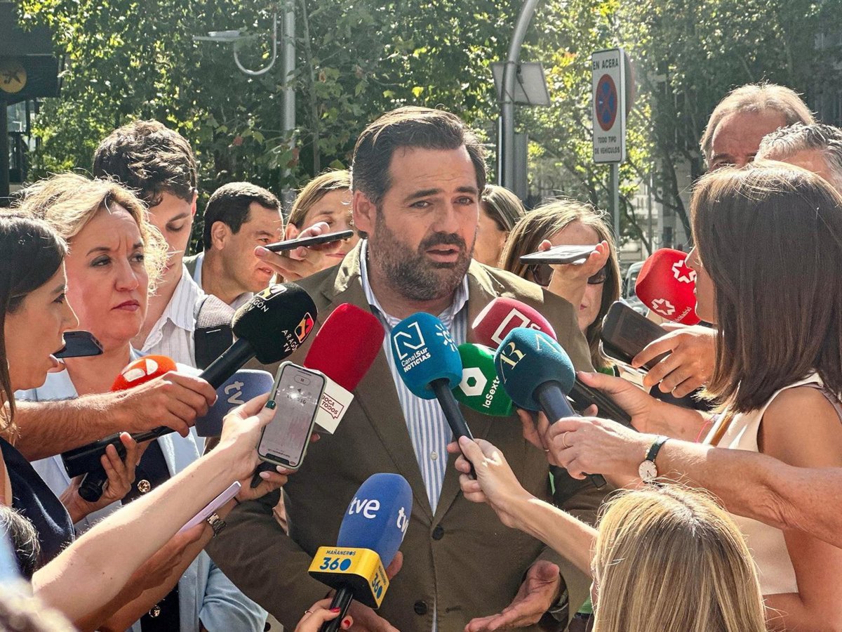 Núñez solicita a Page su opinión sobre si Sánchez "fomenta la violencia" en las manifestaciones