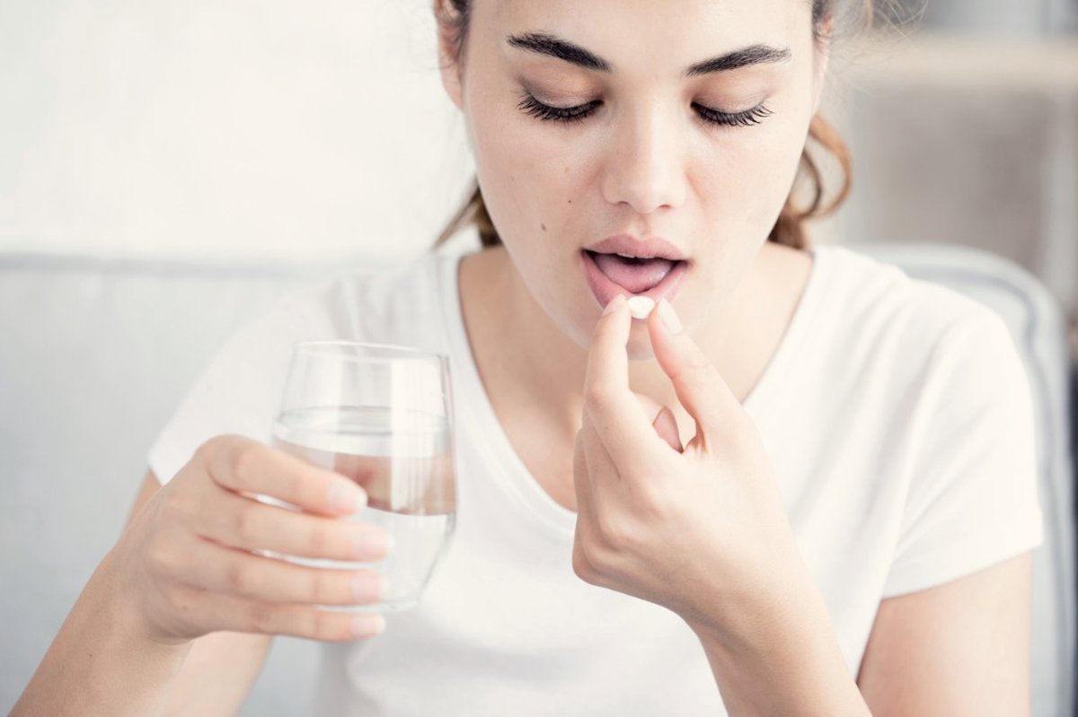 Cómo la aspirina disminuye el riesgo de recurrencia en el cáncer colorrectal