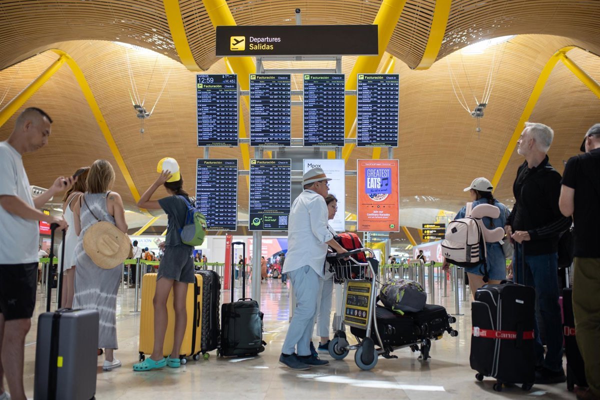España recibió 75,4 millones de visitantes internacionales hasta agosto, un incremento del 5,9%
