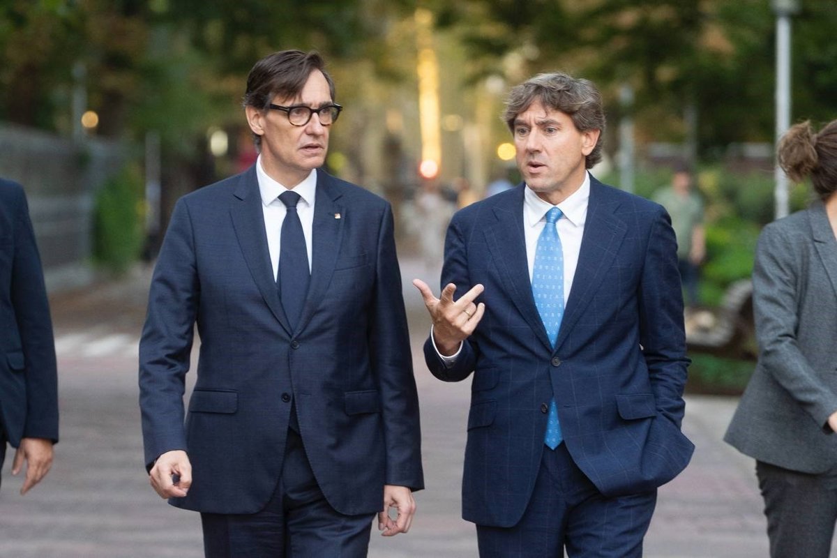 Andueza e Illa presentan su agenda de diálogo, pluralidad y defensa de derechos para Euskadi y