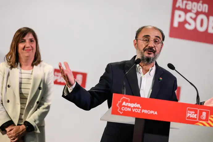 SCC reconoce póstumamente a Javier Lambán por su «aportación a la convivencia» en la comunidad