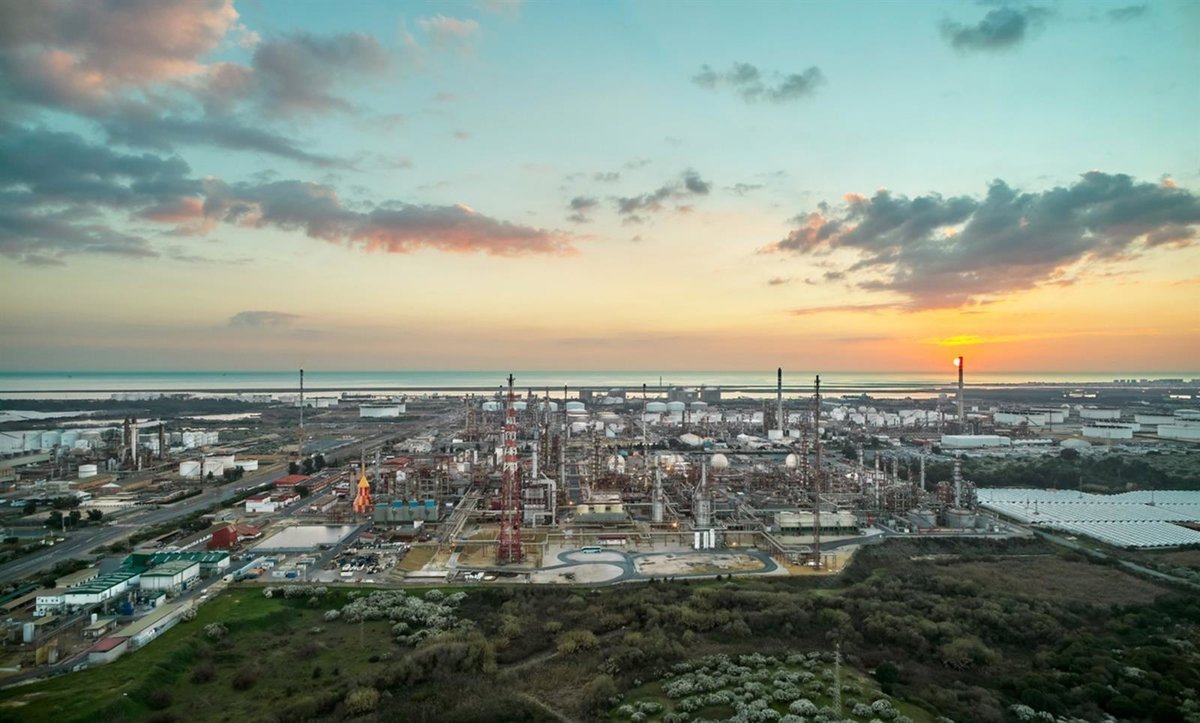 Moeve expresa su preocupación por las limitaciones en infraestructuras eléctricas en Huelva para