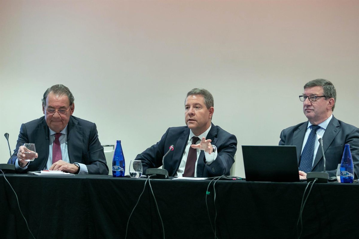C-LM elaborará una nueva Ley del Turismo junto al sector a partir de 2026, según Page