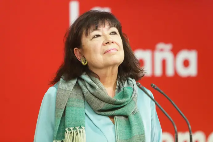 Narbona recuerda que el PSOE celebrará primarias y podrían surgir nuevos candidatos para 2027
