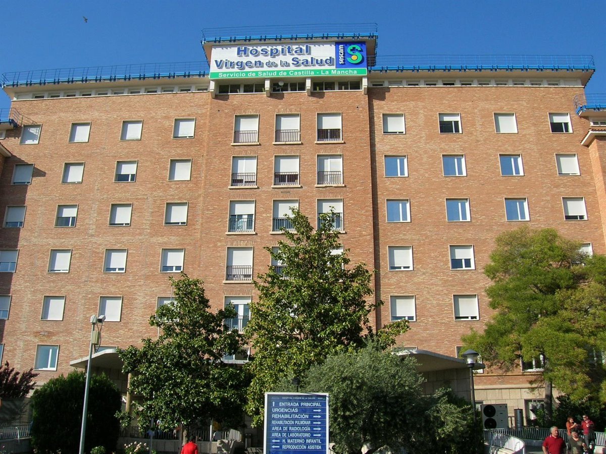 Una trabajadora del antiguo hospital de Toledo podría enfrentar dos años y medio de prisión por