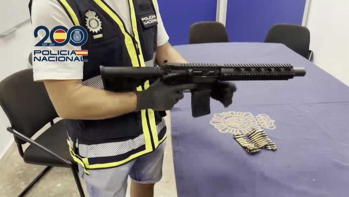 La policía investiga a un sicario de 17 años en Málaga y sugiere el reclutamiento de menores por