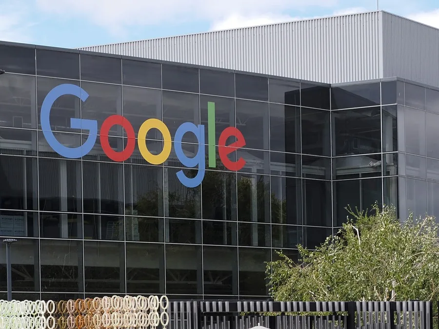 Google facilita la recuperación de cuentas bloqueadas con ayuda de amigos y familiares; Apple Google facilita la recuperación de cuentas bloqueadas con ayuda de amigos y familiares; Apple