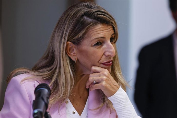 Yolanda Díaz sugiere una conferencia de paz en Madrid para buscar soluciones para el pueblo