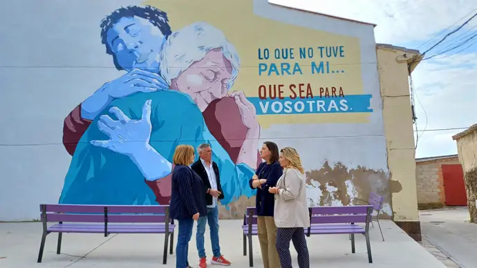 El PSOE anima a Azcón a aprovechar su última oportunidad para asegurar derechos femeninos en el