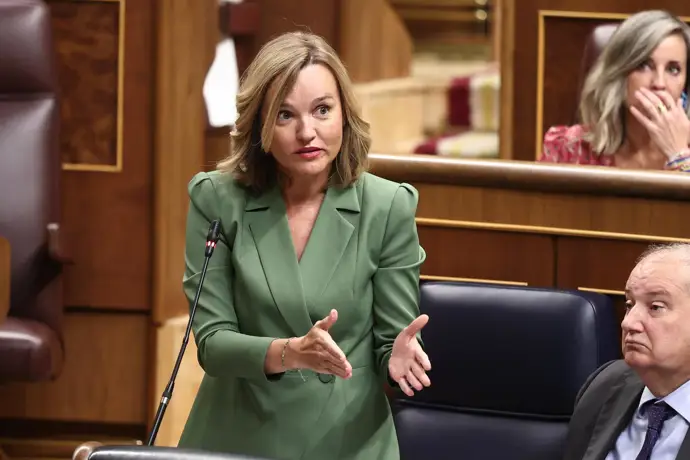 Pilar Alegría responde al PP: mienten de forma reiterada