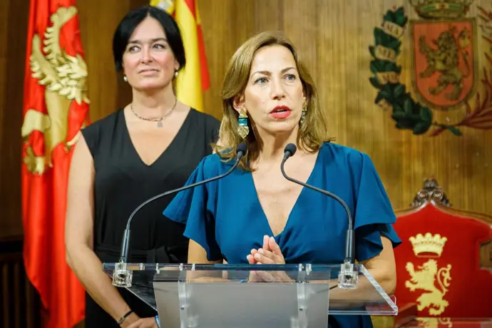 Las alcaldesas de Zaragoza y Huesca expresan su decepción por el cierre del MITMA a la línea de