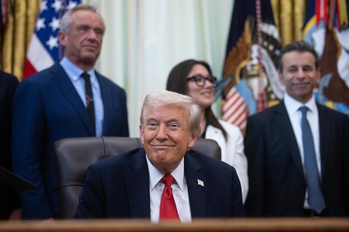 Trump critica nuevamente a España por gastos en defensa: «No ha sido leal a la OTAN Trump critica nuevamente a España por gastos en defensa: «No ha sido leal a la OTAN
