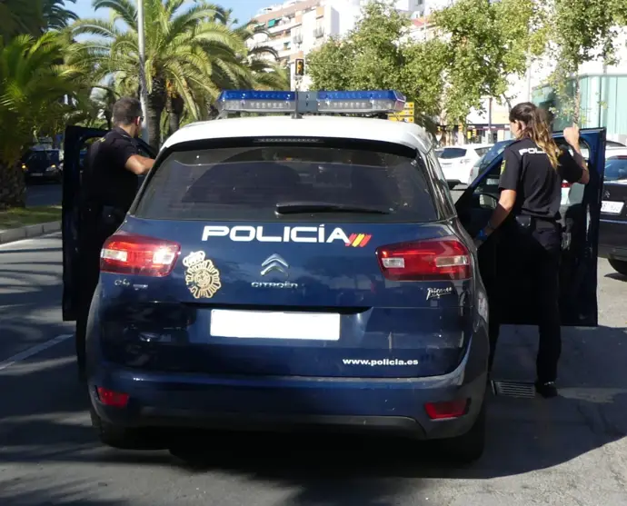 Detienen en Huelva a un hombre por apuñalar mortalmente a su compañero de piso y trabajo
