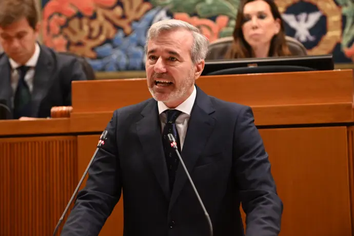 Azcón recalca que el presupuesto de 2026 tiene más relevancia que un asesor de Vox