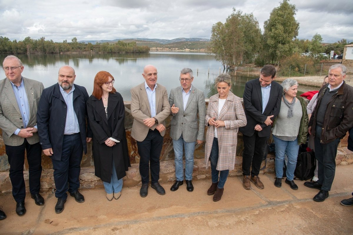 El Gobierno invierte seis millones en la defensa y renaturalización del embalse de Gasset