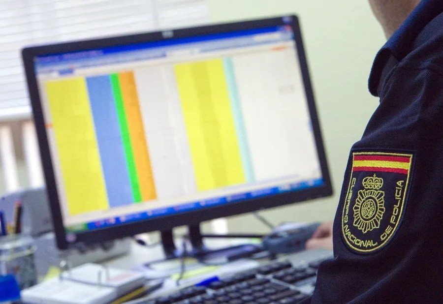 Ayuda4Ti, plataforma renovada para apoyar a jóvenes víctimas de abuso y acoso sexual online