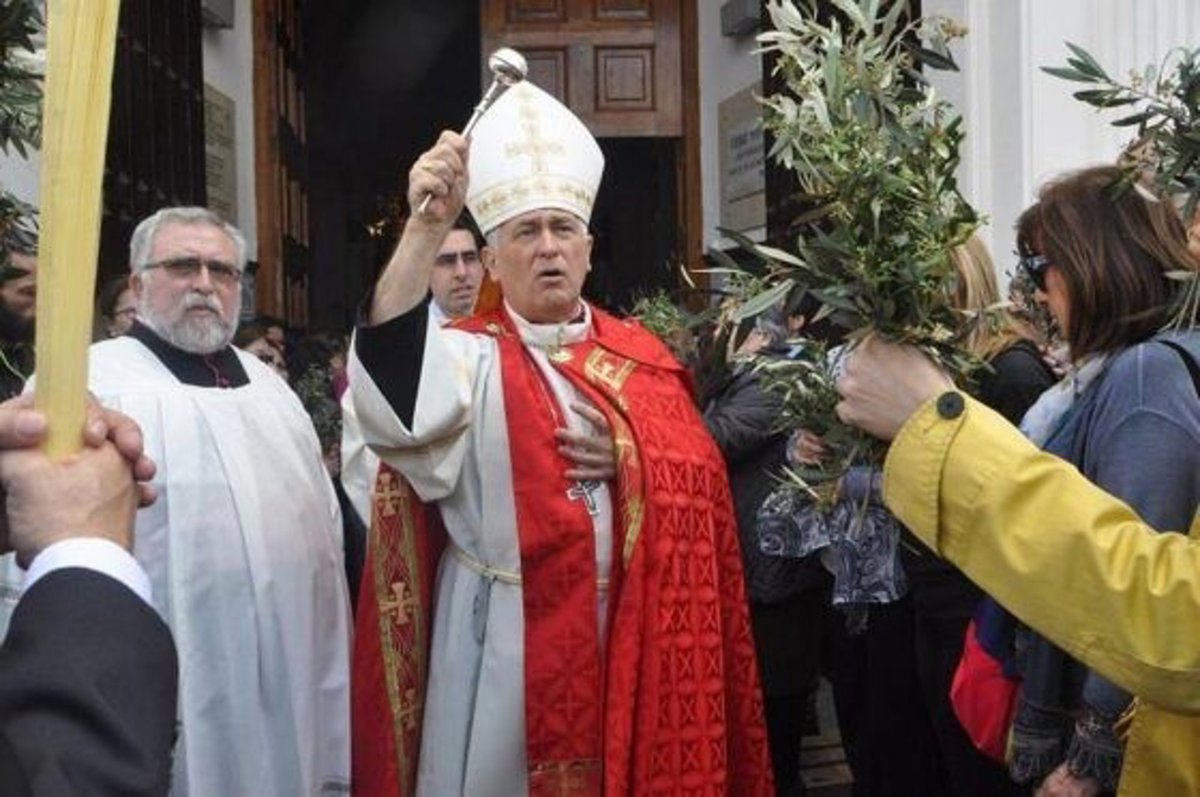 El obispo de Cádiz pausa su agenda para aclarar acusaciones de pederastia que considera «graves y El obispo de Cádiz pausa su agenda para aclarar acusaciones de pederastia que considera «graves y