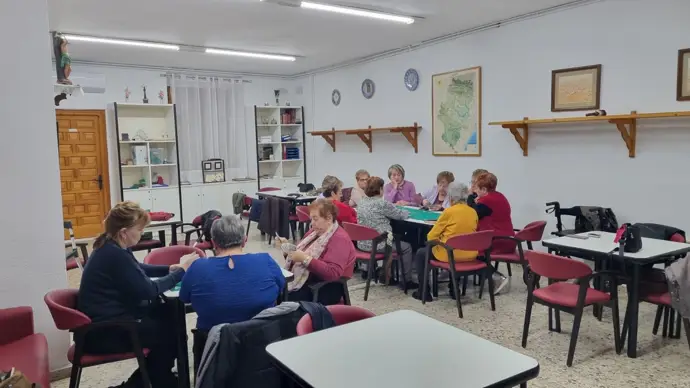 La DPZ destina casi 650.000 euros en ayudas para combatir la soledad de los mayores en 210