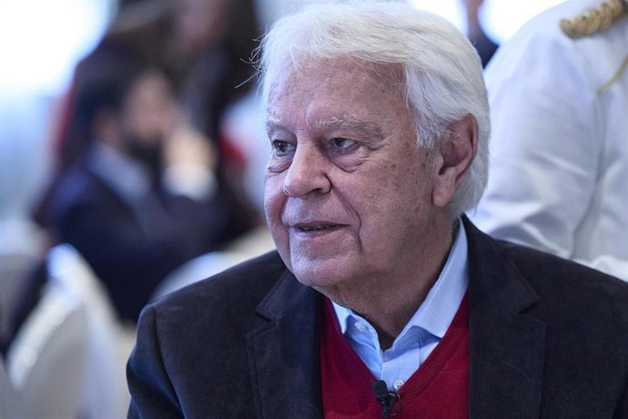 Felipe González respeta la labor del TS en el juicio al fiscal y reafirma su imparcialidad en el