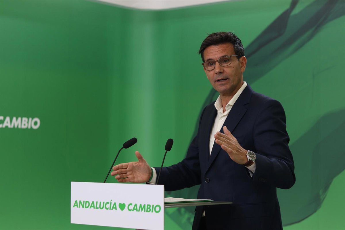 PSOE-A pide a Moreno realizar una «auditoría» en la Diputación de Almería y destituir a los