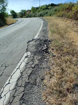 El PSOE de Jacetania (Huesca) denuncia el deterioro de la carretera A-2605 y solicita mejoras