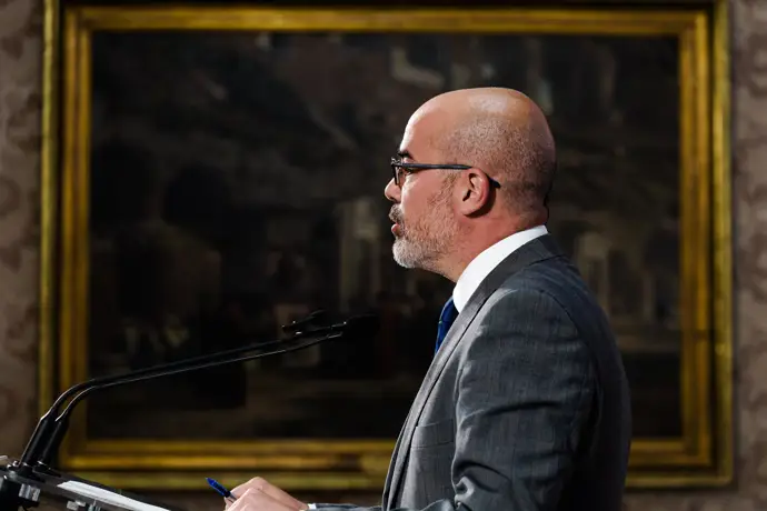 La Audiencia de Madrid corrige al juez del ‘caso Begoña Gómez’ y le insta a exonerar a Ábalos La Audiencia de Madrid corrige al juez del ‘caso Begoña Gómez’ y le insta a exonerar a Ábalos
