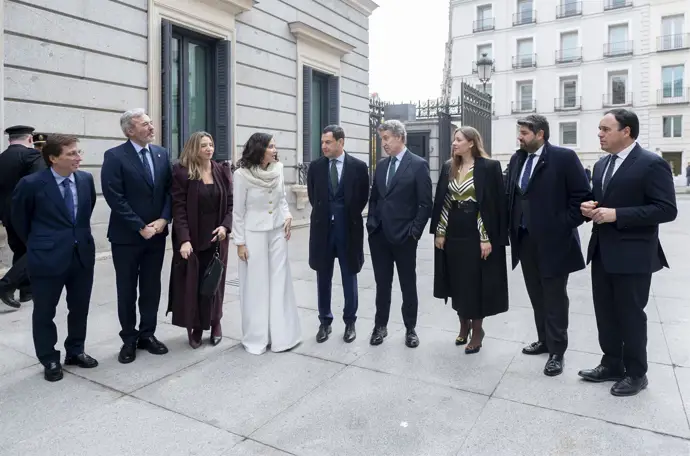 El presidente Azcón resalta que la unión de la Constitución «inauguró el mejor periodo en la El presidente Azcón resalta que la unión de la Constitución «inauguró el mejor periodo en la