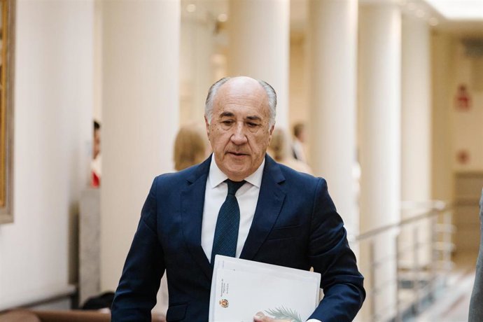 El alcalde de Algeciras se aparta temporalmente del PP para defenderse de la denuncia del PSOE