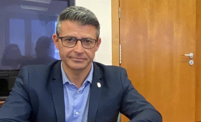 El PSOE analiza una acusación de acoso sexual y laboral contra el alcalde de Almussafes, Valencia