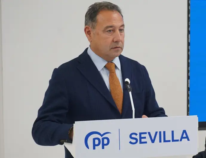 PP solicita aclaraciones al presidente de la Diputación de Sevilla por el «silencio» del PSOE ante PP solicita aclaraciones al presidente de la Diputación de Sevilla por el «silencio» del PSOE ante