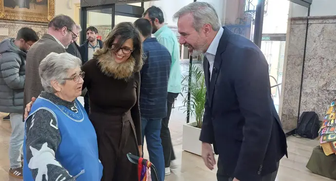 Azcón considera un «error» que Vox bloquee los presupuestos en Zaragoza y les pide reflexionar