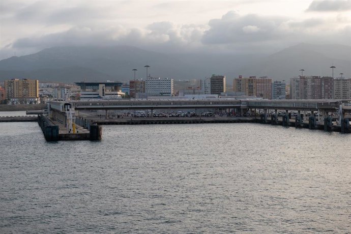 La naviera AML suspende sus viajes del sábado desde Tarifa a Tánger por el mal tiempo La naviera AML suspende sus viajes del sábado desde Tarifa a Tánger por el mal tiempo