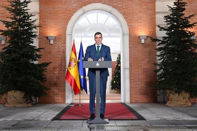 Sánchez aboga por la desescalada en Venezuela y afirma que la Embajada española seguirá
