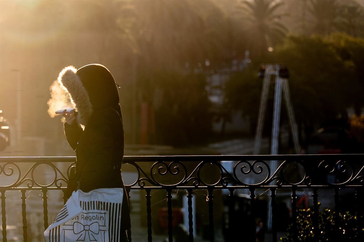 Granada presenta las mínimas temperaturas en Andalucía, alcanzando -11 grados en Trevélez Granada presenta las mínimas temperaturas en Andalucía, alcanzando -11 grados en Trevélez