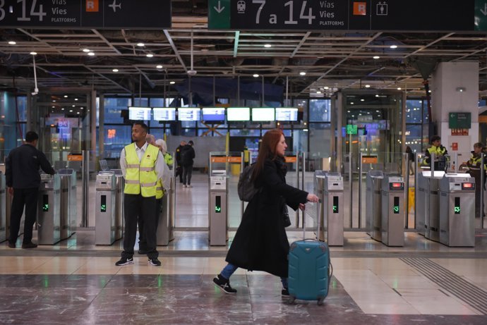 El servicio de tren en todas las líneas de Rodalies se restablecerá este viernes