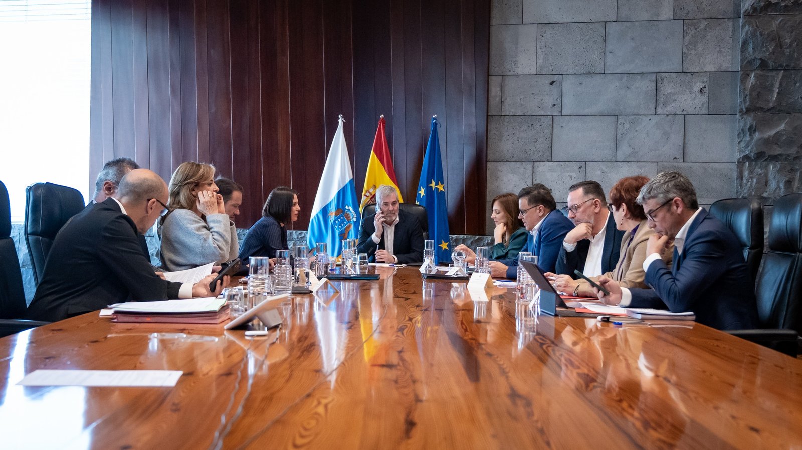 El Gobierno presenta el Decreto Canarias ante el Parlamento para su aprobación y debate