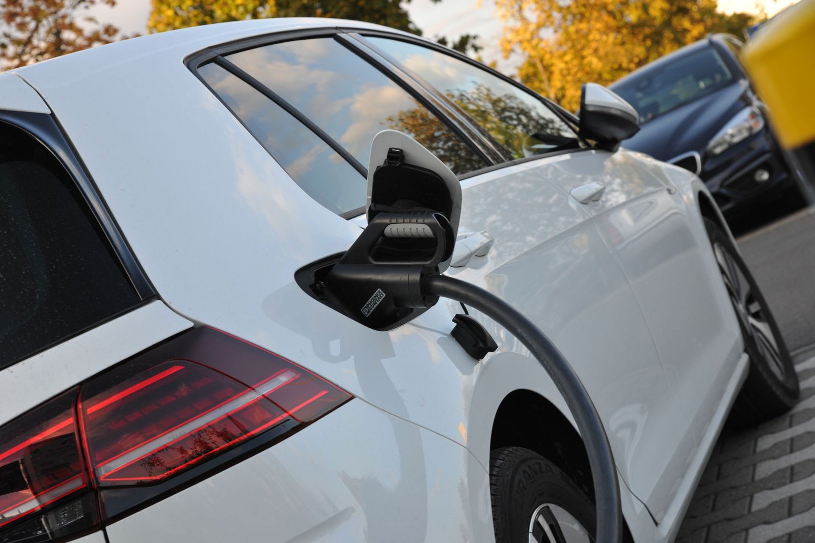 Tiempo de carga en lugar de inactividad: actividades de los conductores en paradas de vehículos