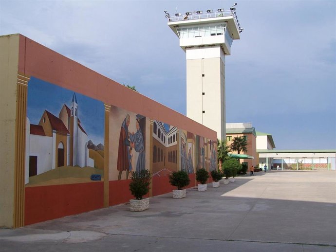 Sindicatos advierten sobre un «serio conflicto» en el centro penitenciario de Huelva